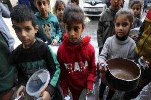 গাজায় ত্রাণ প্রবেশে আরও পথ খুলছে ইসরায়েল