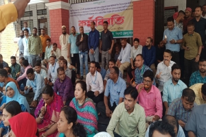 সিলেট বিভিন্ন দাবিতে আদালতপাড়ায় কর্মবিরতি