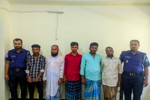 সাদাপাথর লুটের ঘটনায় গ্রেফতার ৫