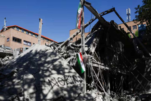 ইরান যেভাবে হরমুজ চালাচ্ছে ‘আমাদের চুক্তিতে তা নেই’: ট্রাম্প