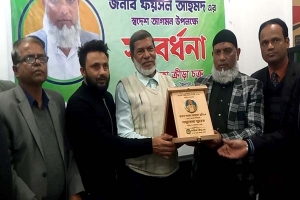 সহকর্মীদের ভালোবাসায় সিক্ত সাবেক ফুটবলার ফয়সাল জসি