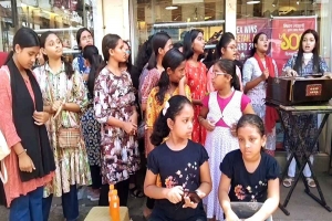 মৌলভীবাজারের খুদে কণ্ঠশিল্পীরা বন্যার্তদের পাশে