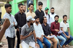 সুনামগঞ্জে চাঁদাবাজি অভিযোগে ছাত্রনেতা ইমনকে অবাঞ্ছিত ঘোষণা