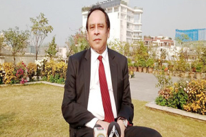 বিত্তে এগিয়ে রেজা কিবরিয়া, স্ত্রীর স্বর্ণ ১২৫ ভরি