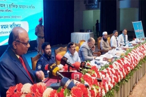 দুর্নীতি প্রতিরোধে প্রথমে ‘সরবরাহ পক্ষ’ বন্ধ করতে হবে: দুদক চেয়ারম্যন