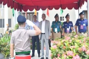 সিলেট সার্কিট হাউসে রাষ্ট্রপতি, গার্ড অব অনার গ্রহণ