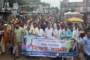 ভোট দিয়ে নিজেদের প্রতিনিধি নির্বাচিত করতে পারলেই গণতন্ত্রের চুড়ান্ত বিজয় হবে : মিফতাহ্ সিদ্দিকী