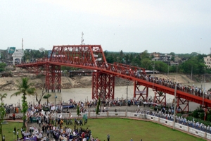ক্বীন ব্রীজের নিচ থেকে যুবকের লাশ উদ্ধার