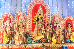 মহাসপ্তমীতে পূজামণ্ডপে ভক্তদের ঢল, সিলেটে উৎসবের আমেজ