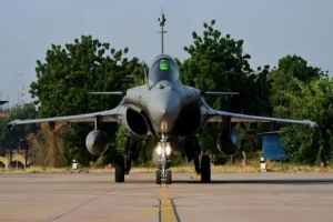 রাফাল শিকার করে ইতিহাস গড়ল পাকিস্তান