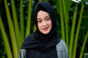 বিয়ে করেছেন লুবাবা