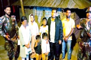 ভারতে অনুপ্রবেশের সময় নারী-শিশুসহ আটক ৭