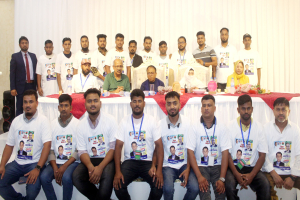 আজমানে কুমিল্লা ২ আসনের সংসদ সদস্য অধ্যক্ষ সেলিম ভূঁইয়া এমপিকে সংবর্ধনা