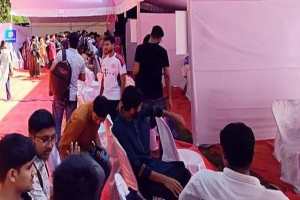 শাবি ‘চক্ষু শিবির’ থেকে সেবা পেলেন ৬ শতাধিক শিক্ষার্থী