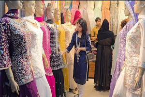 সিলেটিদের পছন্দের শীর্ষে পাকিস্তানি ড্রেস