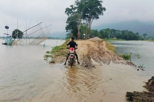সীমান্তবর্তী এলাকার উন্নয়নে গলার কাঁটা 'সংযোগ সড়কহীন' চার সেতু সীমান্তবর্তী এলাকার উন্নয়নে গলার কাঁটা 'সংযোগ সড়কহীন' চার সেতু