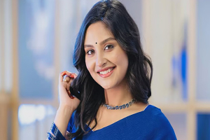 ‘এনগেজড’ রিলেশনশিপে নাজনীন নীহা