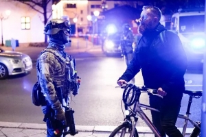 জার্মানিতে ক্রিসমাস মার্কেটে গাড়ি হামলা, হতাহত অর্ধশতাধিক