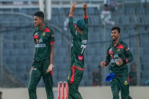 ২১ বছর পর ওয়ানডেতে অস্ট্রেলিয়াকে হারাল বাংলাদেশ
