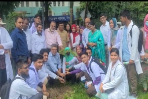 ওসমানী মেডিকেলে শিক্ষার্থীদের ব্যতিক্রমী নবীনবরণ