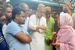 জৈন্তাপুরে আচরণবিধি লঙ্ঘন, চেয়ারম্যান প্রার্থীকে জরিমানা