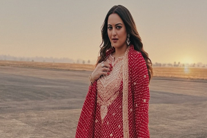 বিয়ের পর সমালোচনা এড়াতে কী করেছিলেন সোনাক্ষী