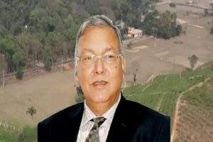 বন বিভাগের জমিতে উপাধক্ষ্য আবদুস শহীদের চা বাগান, বেগম পাড়ায় বাড়ি
