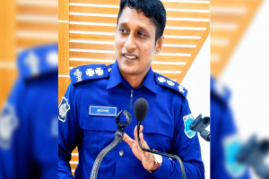 আজমিরীগঞ্জে মোবাইল চুরির অভিযোগে এসআই প্রত্যাহার