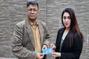 শেখ হাসিনার চরিত্রে অপু বিশ্বাস: পারিশ্রমিক একশো টাকা