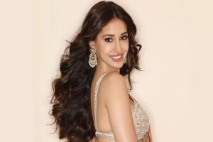 হলিউডে অভিষেক করলেন দিশা পাটানি