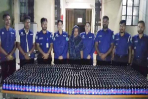 গোয়াইনঘাটে ফেনসিডিলের বড় চালান উদ্ধার, আটক কুটিনা বেগম