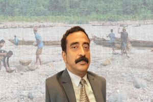 সাদাপাথর লুটপাটে বিভাগীয় কমিশনারের বক্তব্য 'উৎসাহ জুগিয়েছে'
