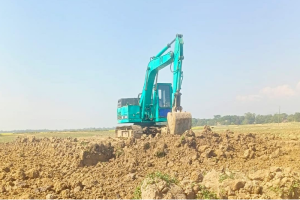 ফসলি জমির মাটি বিক্রি, নষ্ট হচ্ছে উর্বরতা ও পরিবেশ