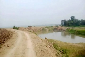 এলজিইডি সড়ককে হাওর রক্ষা বাঁধ দেখিয়ে ২৫ লাখ টাকা বরাদ্দ
