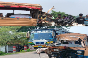 শান্তিগঞ্জে বাস-লেগুনার মুখোমুখি সংঘর্ষে নিহত ২ শান্তিগঞ্জে বাস-লেগুনার মুখোমুখি সংঘর্ষে নিহত ২