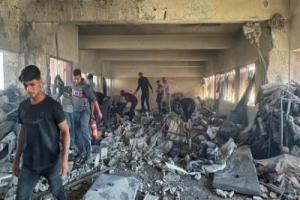 গাজায় স্কুলে ইসরায়েলি হামলায় নিহত ১৭ 