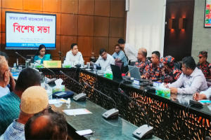 সরকারি ও বেসরকারি স্থাপনাসমুহে ফায়ার সেফটি ব্যাবস্থাপনায় সতর্ক থাকতে হবে : জেলা প্রশাসক