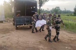 কুলাউড়া ৪৫ ঘণ্টা পর স্বার্নার লাশ ফেরত দিল বিএসএফ