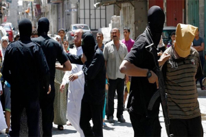 ইসরায়েলকে সহায়তা করায় গাজায় প্রকাশ্যে আটজনের মৃত্যুদণ্ড কার্যকর