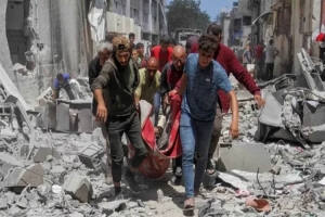 গাজায় ধ্বংসস্তূপ থেকে আরও ৪২ মরদেহ উদ্ধার