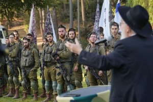 মার্কিন নিষেধাজ্ঞার আশঙ্কায় ক্ষুব্ধ ইসরায়েল