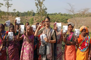 সাহসের গল্পে ব্যতিক্রমী এক নারী প্রার্থী সাদিয়া