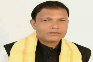 কমলগঞ্জে যৌথ বাহিনীর অভিযানে ইউপি চেয়ারম্যান আটক