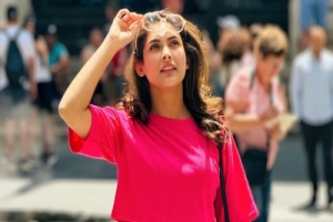 বিশ্ব তারকাদের সঙ্গে মেহজাবীনের নাম