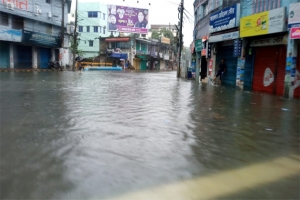 বৃষ্টিতে তলিয়ে গেছে সিলেট নগরী