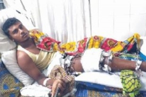 হাসপাতালের বেডে এখনো কাতরাচ্ছে আহতরা