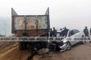 সিলেটে ট্রাক চাপায় শিশু সহ চার জনের মৃত্যু