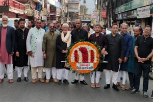 শ্রদ্ধা আর ভালোবাসায় ভাষা শহীদদের স্মরণ করছে সিলেটবাসী