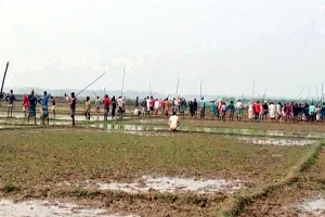 গোয়াইনঘাটে বড় ধরনের সংঘর্ষ থেকে রক্ষা পেল দুই গ্রামবাসী