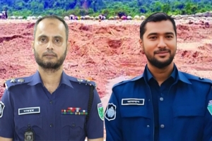 ডিসি-ইউএনও বদলি হলেও 'বহাল তবিয়তে' এসপি-ওসি